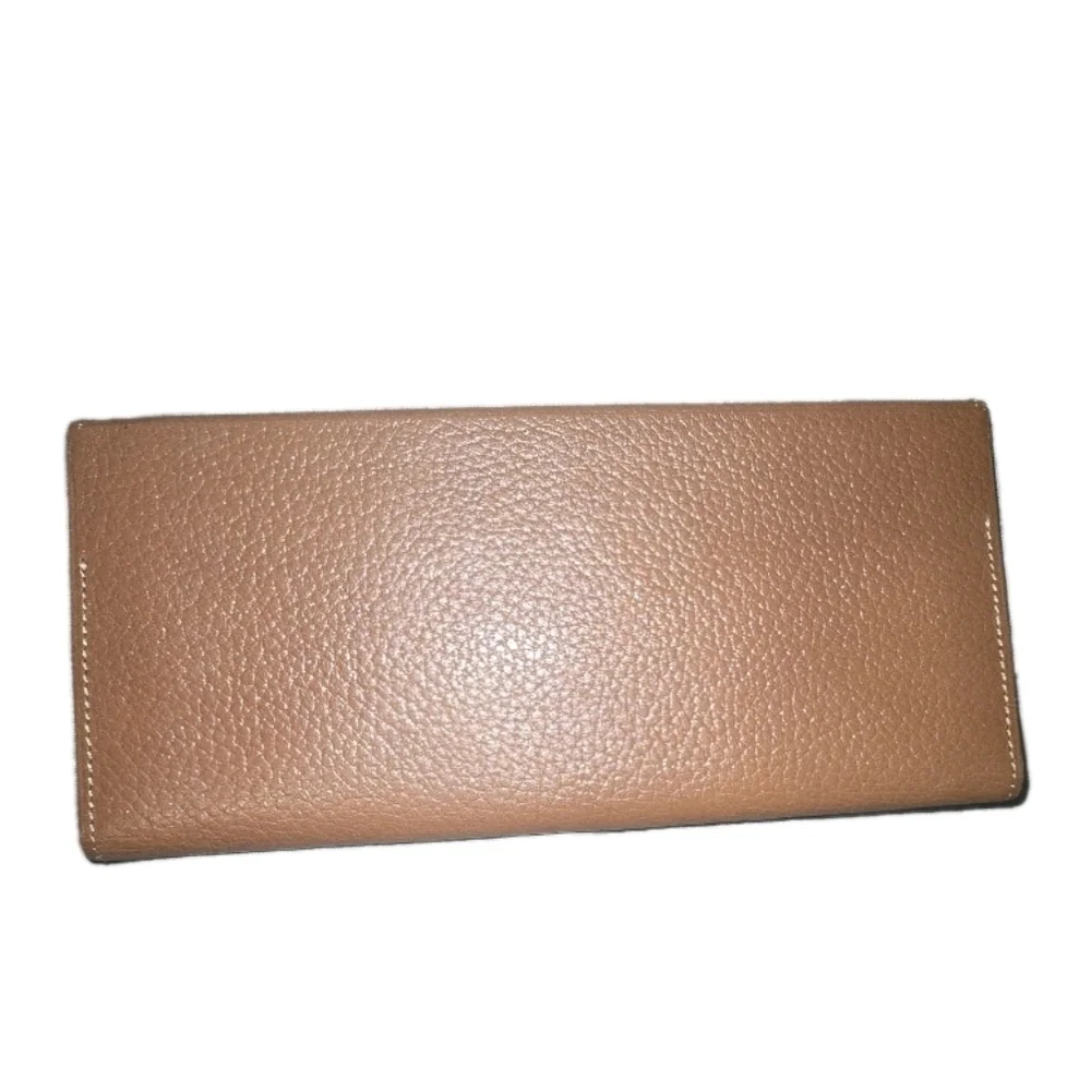 LIKE NEW - Burberry Tan Leather Wallet
